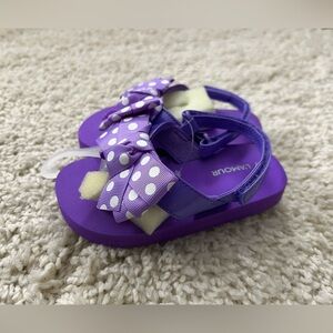 Girls Size 7 L'Amour Purple Polka Dot Flip Flops NIP